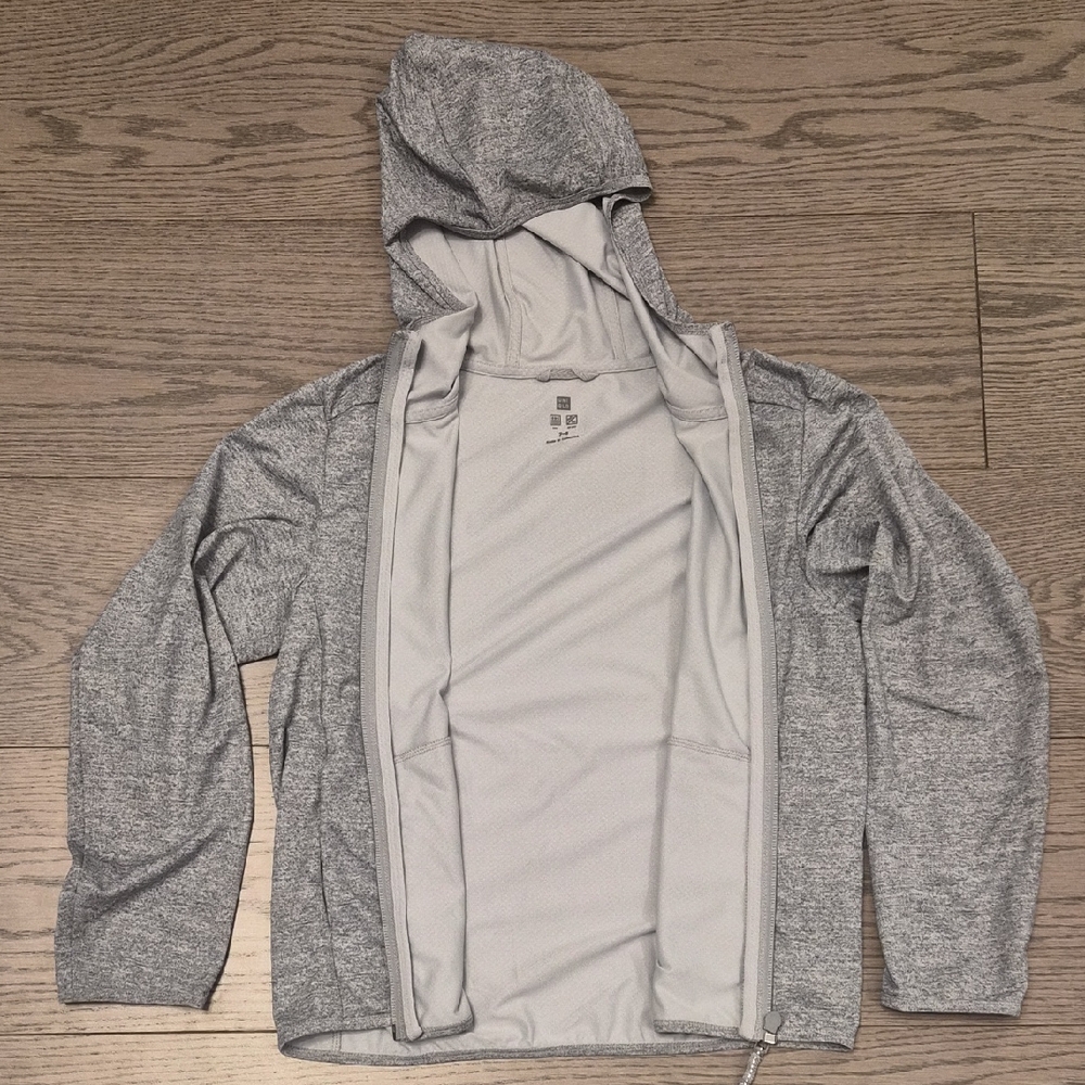 Uniqlo Uv Protection Light Gray Hooded Zip-Up Jacket Size 7-8
